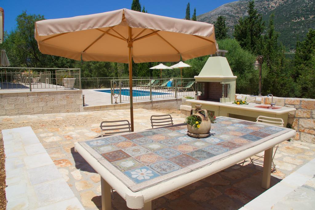 Forest Villas Kefalonia Logarata Exterior foto